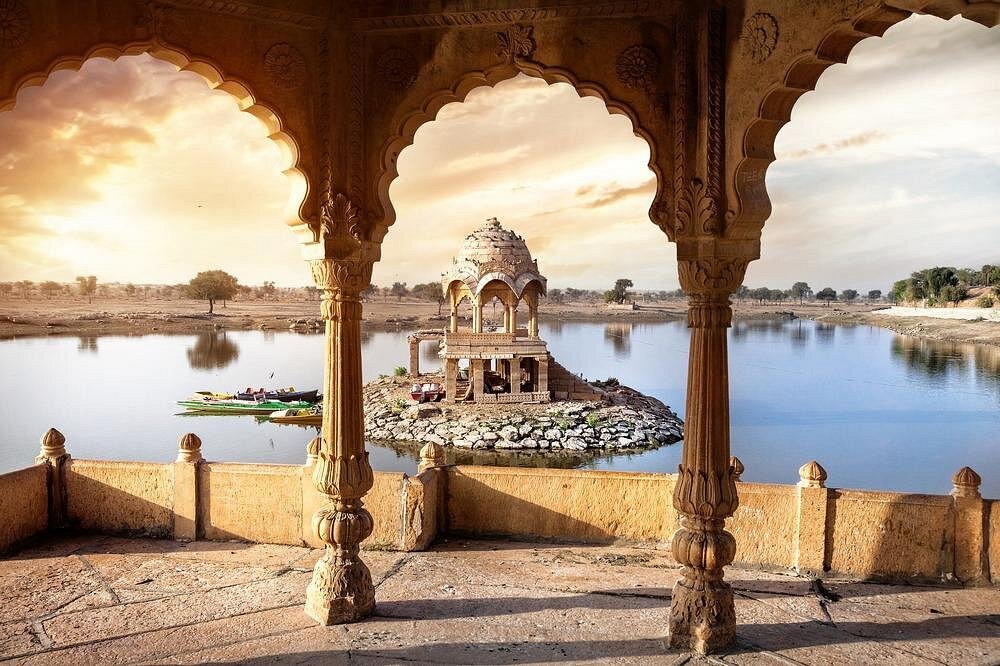 India Tour with 5 Star Hotel
